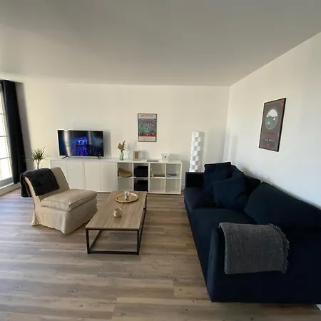 Gabrielle Apartment *